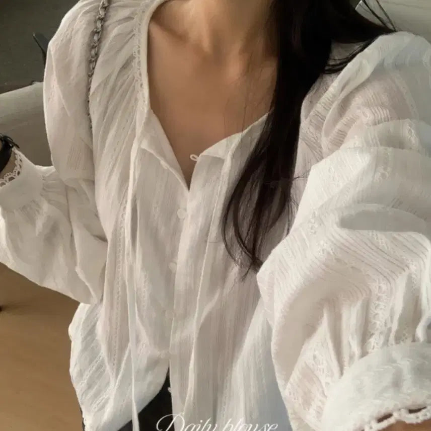 [BUNJANG] Real Coco Blouse / 리얼코코 블라우스