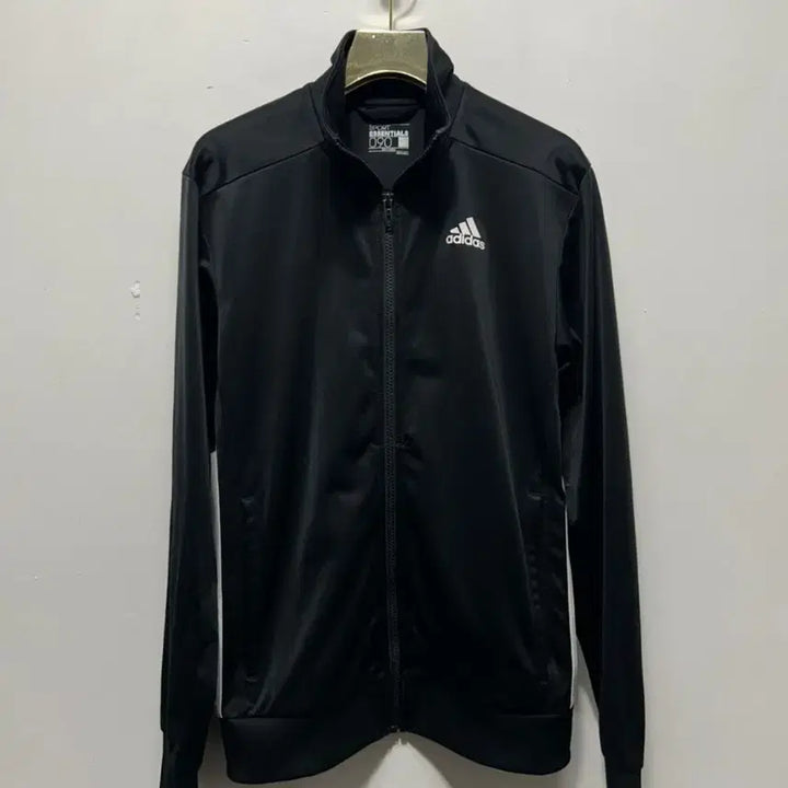 [BUNJANG] Adidas Black Training Zip-up Jacket (Size S) / 아디다스 블랙 트레이닝 집업 S