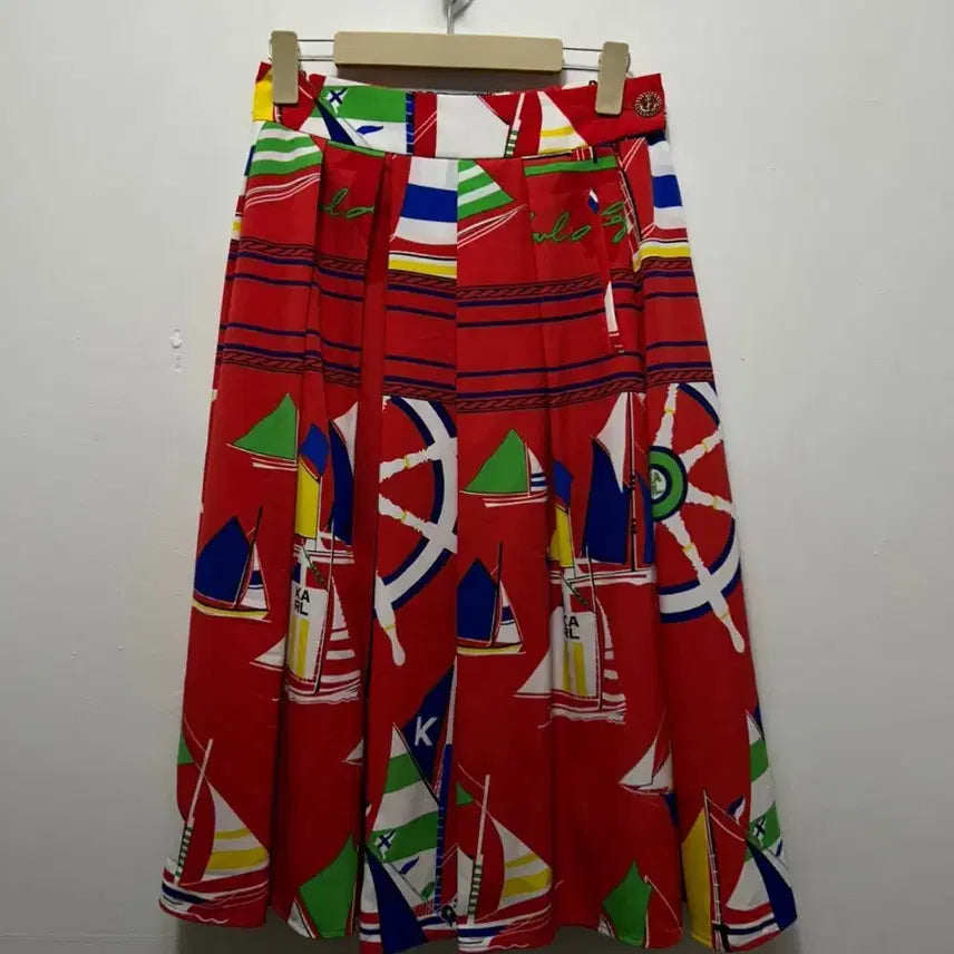 [BUNJANG] Red Yacht Pattern Pleated Skirt Size 66 / 레드 요트 패턴 플리츠 스커트 66사이즈