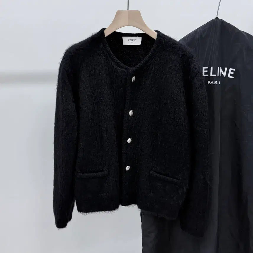 [BUNJANG] Celine Brushed Mohair Cardigan Black / [S+급/M] 24SS 셀린느 브러쉬드 모헤어 가디건 블랙