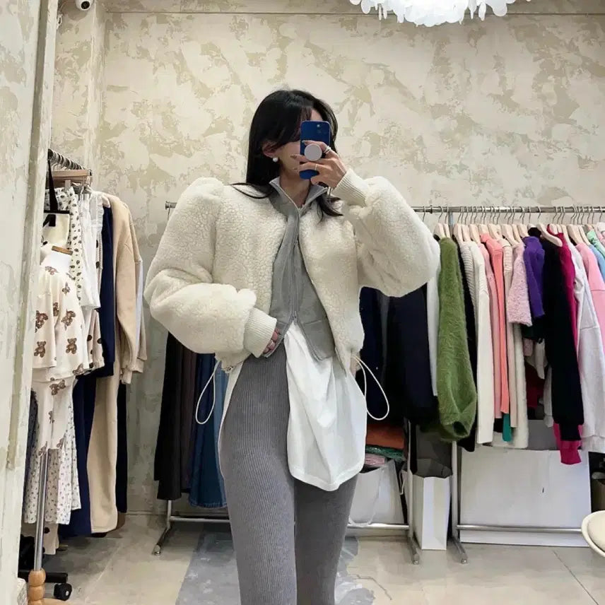 [BUNJANG] ATINY Hipsoony Zip-up / 엔티크제이 힙수니집업