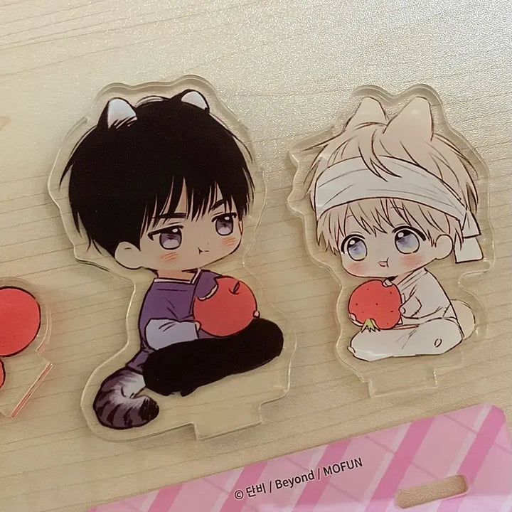 [BUNJANG] Date Limit Zone Illustration Panel + Acrylic Stand Bundle Set / 연애제한구역 일러스트 판널+아크릴 스탠드(일괄)