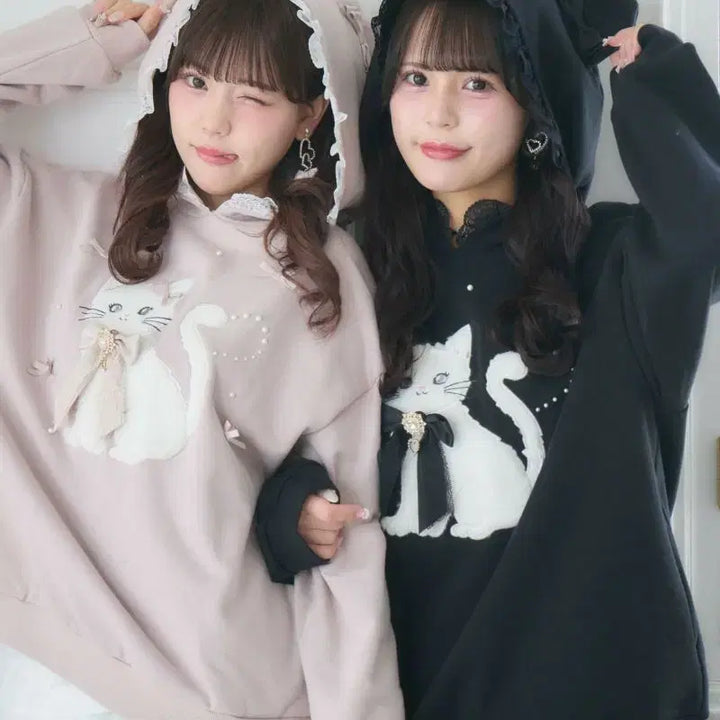 [BUNJANG] ROJITA Ribbon Cat Hooded Sweatshirt / 로지타 ROJITA 리본 캣 맨투맨 후드 티셔츠