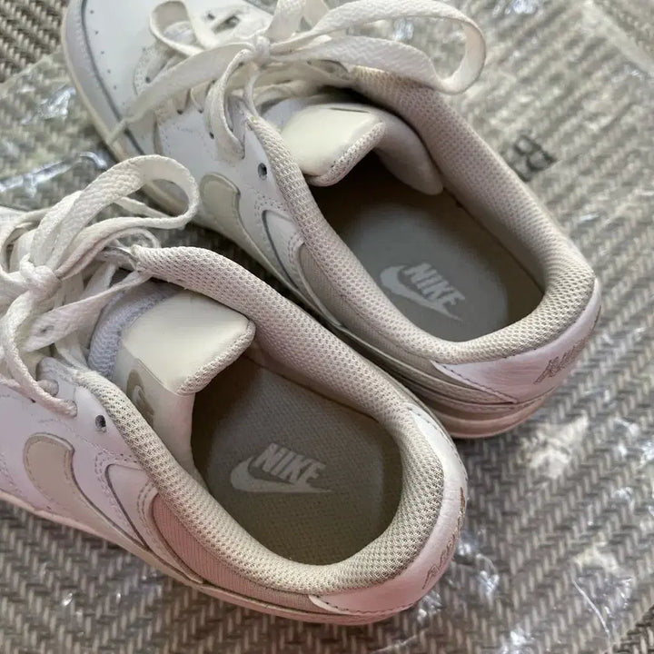 [BUNJANG] Nike Gamma Force Sneakers (Size 235) / 나이키 감마포스 운동화 235 사이즈