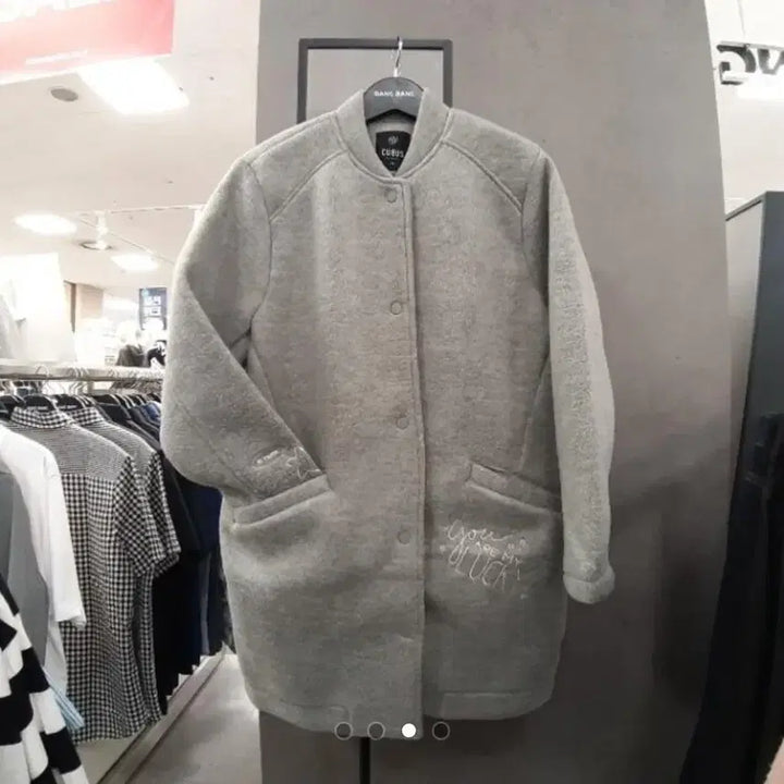 [SOLD OUT] CUBUS 보아자수본딩 점퍼.새상품.