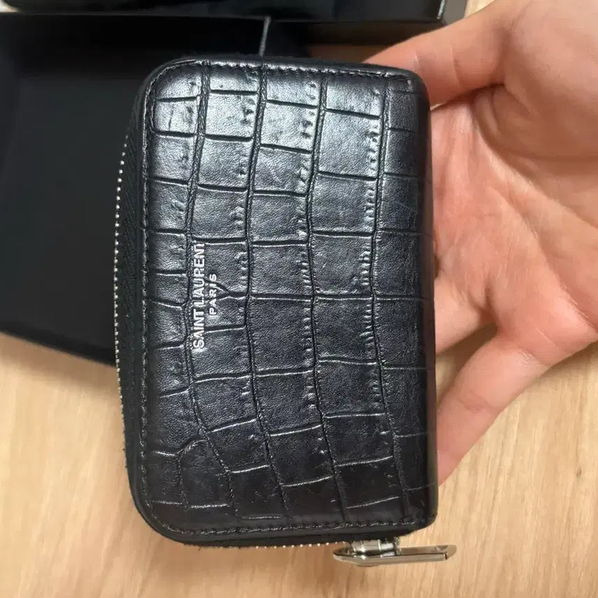 [BUNJANG] Saint Laurent Crocodile Zip Around Wallet / 생로랑 크로커다일 지퍼돌이 지갑 판매합니다!
