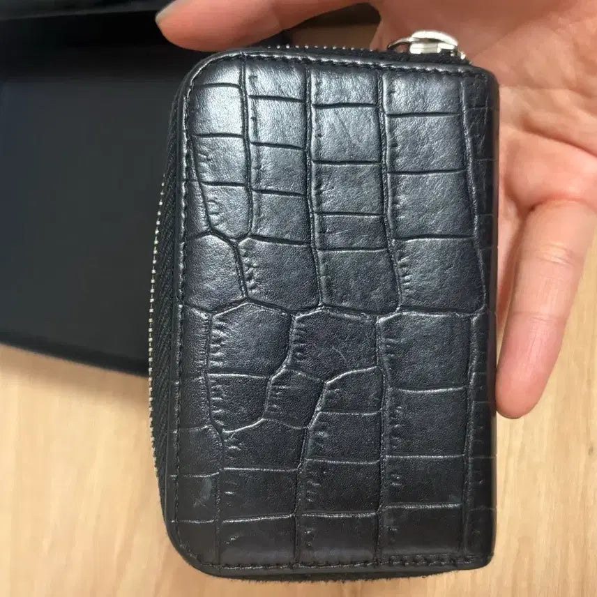 [BUNJANG] Saint Laurent Crocodile Zip Around Wallet / 생로랑 크로커다일 지퍼돌이 지갑 판매합니다!