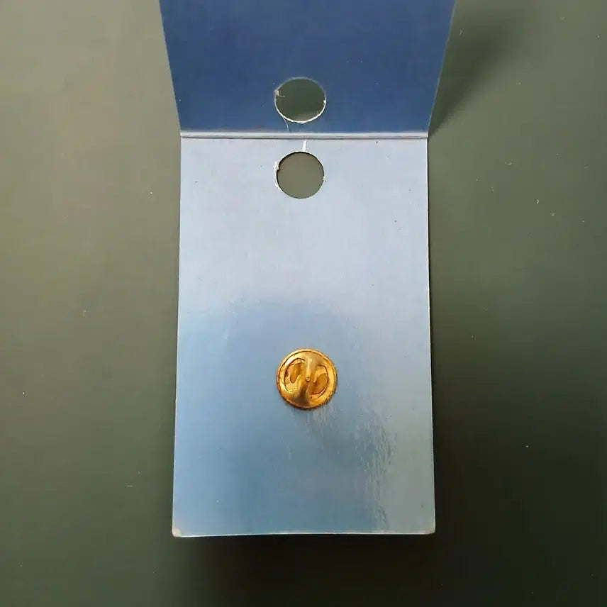 [BUNJANG] 2002 FIFA World Cup Korea/Japan Commemorative Badge / 2002 FIFA 월드컵 한국/일본 기념 뱃지