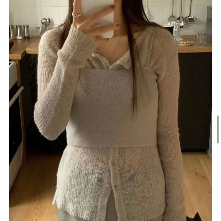 [BUNJANG] V-neck Knit Vest and Cardigan Set / 니트 뷔스티에 가디건 세트