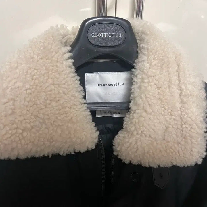 [BUNJANG] Customellow Mouton Collar Down Jumper / 커스텀멜로우 무스탕 카라 다운 점퍼