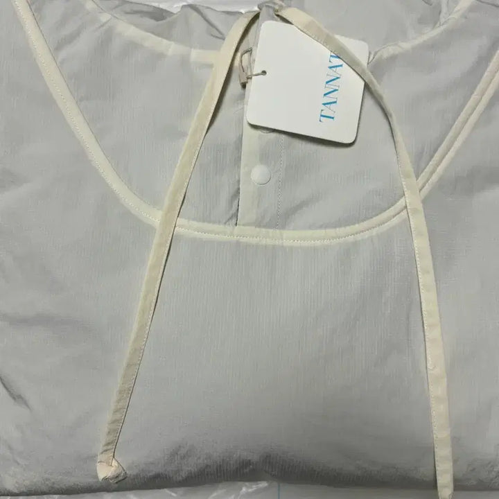 [BUNJANG] TANNAT Light Padded Anorak Ivory / (택O새상품) 타낫 라이트 패디드 아노락 아이보리