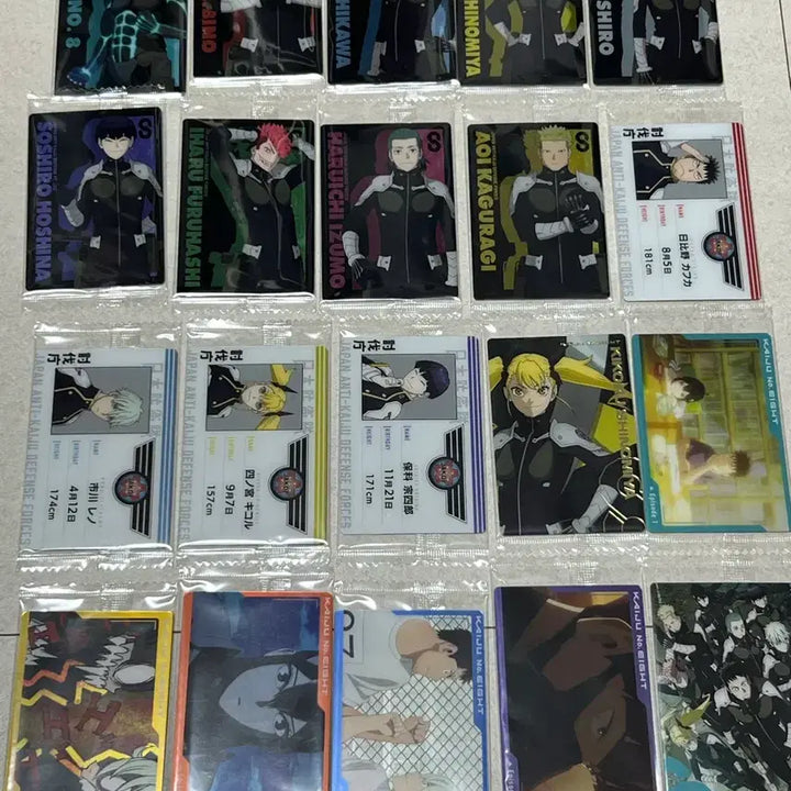 [BUNJANG] Kaiju No. 8 Wafer Character Card Bundle / 괴수 8호 웨하스 캐릭터 카드 호시나 미나 레노 키코루 카프카 이하루
