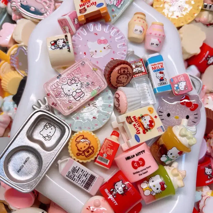 [BUNJANG] Kitty Parts Scoop - Random Mix (35pcs+) / 키티파츠스쿱 랜덤1봉(대략35pcs이상)