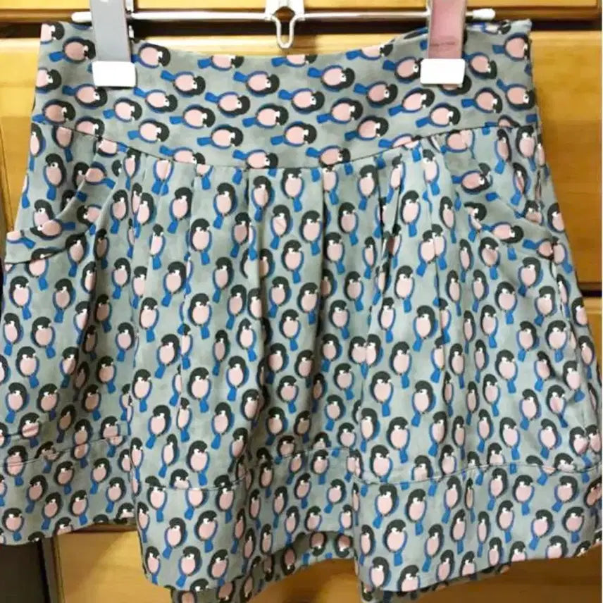 [BUNJANG] Unbranded Flare Pleated Volume Skirt / 귀여운 부엉이 패턴 플레어 플리츠 볼륨 스커트 새제품