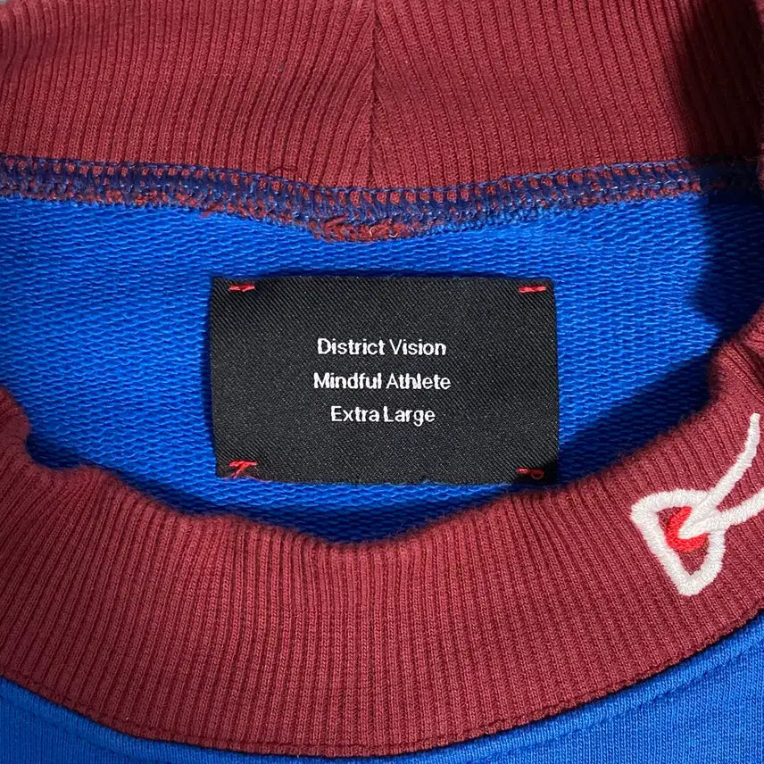 [BUNJANG] District Vision Mr. Porter Health in Mind Collection Crewneck Sweatshirt / [XL] 디스트릭비전 미스터포터 헬스 인 마인드 컬렉션 크루넥 맨투맨
