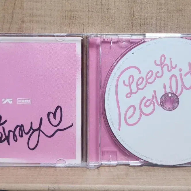 [BUNJANG] Lee Hi SEOULITE Signed CD / (Lee Hi) 이하이 SEOULITE 프로모션 친필사인 CD