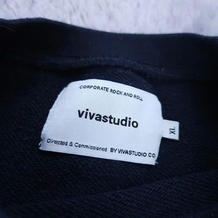 [BUNJANG] VIVASTUDIO XL Sweatshirt / [XL] 비바스튜디오 맨투맨