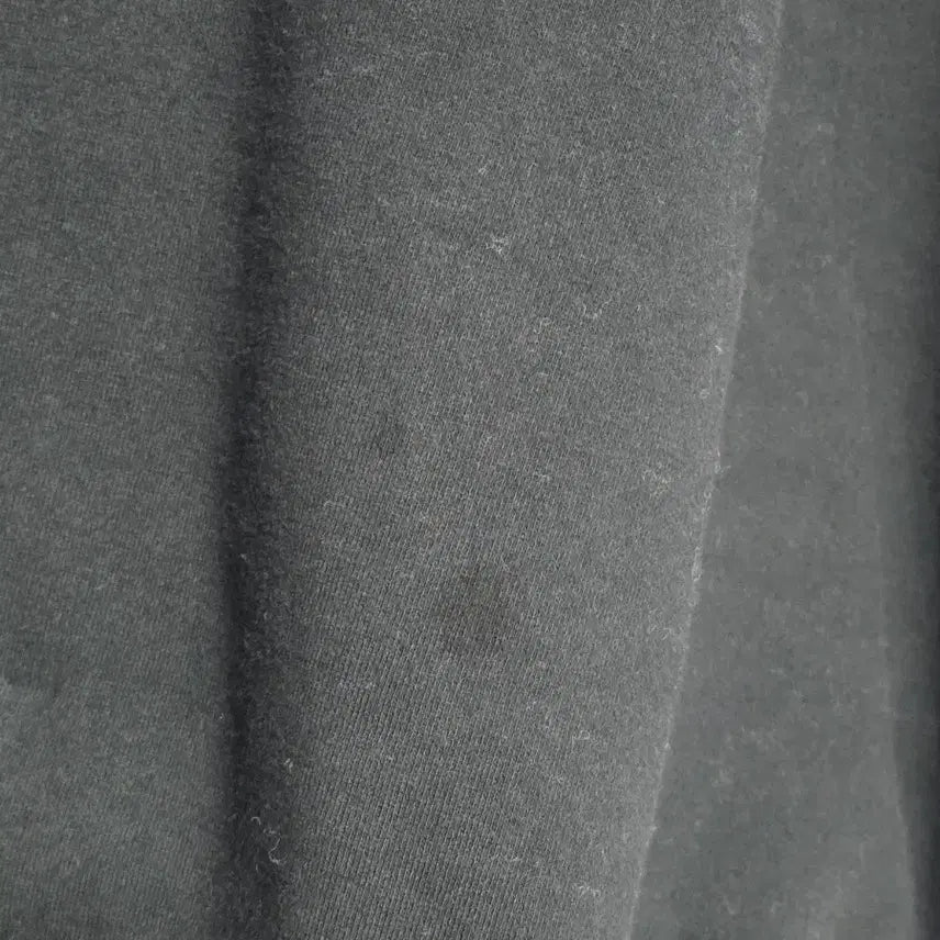 [BUNJANG] IAB Studio Sweatshirt Black / 아이앱 스튜디오 맨투맨 블랙