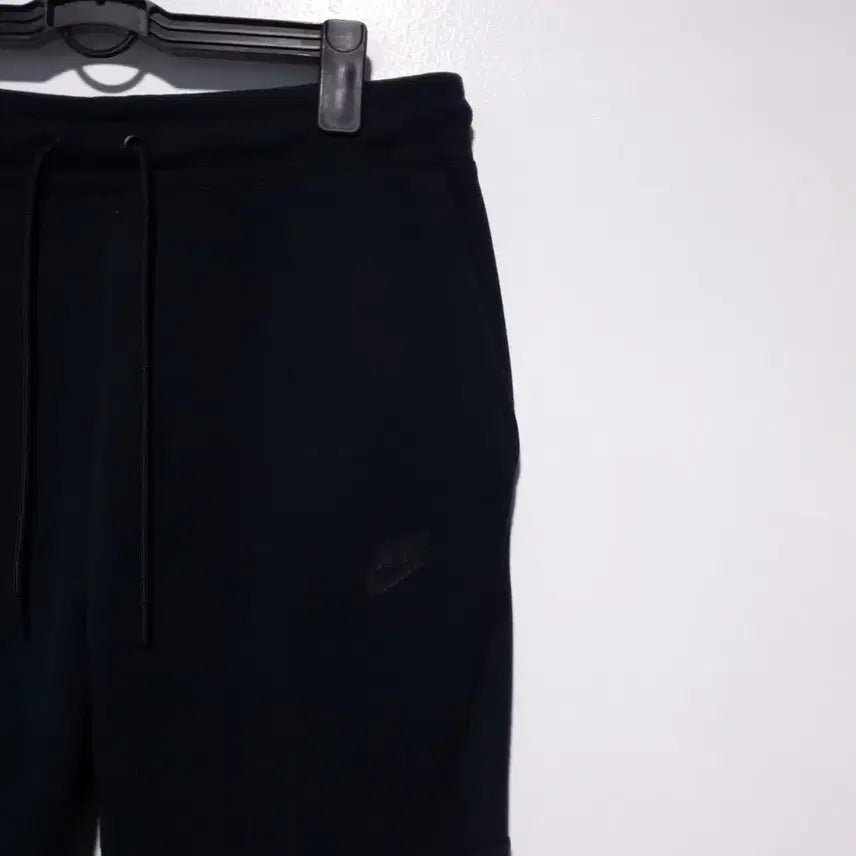 [BUNJANG] Nike Tech Pack Fleece Jogger Pants Black L / 나이키 NSW 신형 20ss 테크팩 플리스 조거 팬츠 블랙 L 32인치