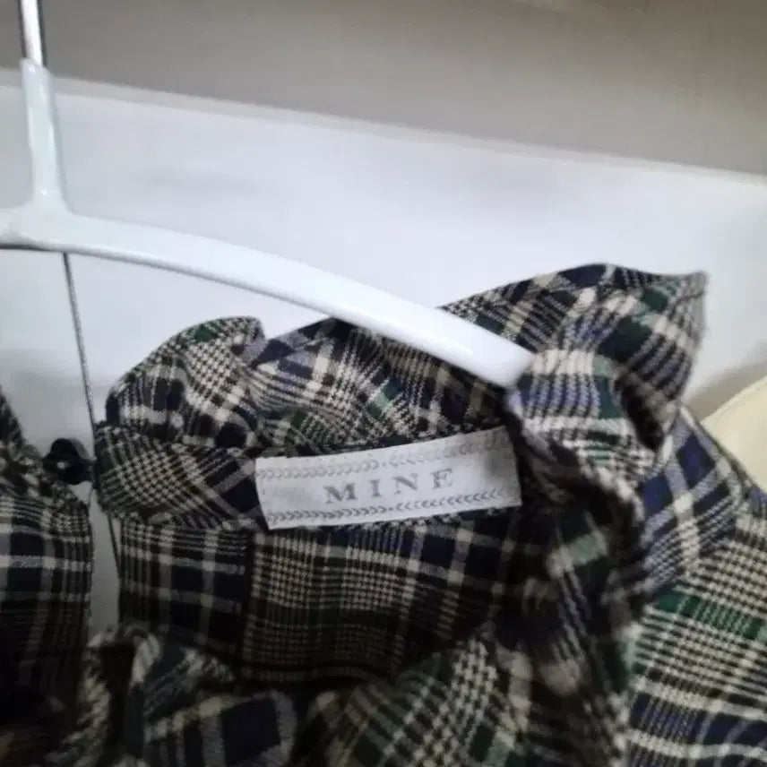 [BUNJANG] Mine Frill Check Blouse / 마인 프릴 체크 블라우스