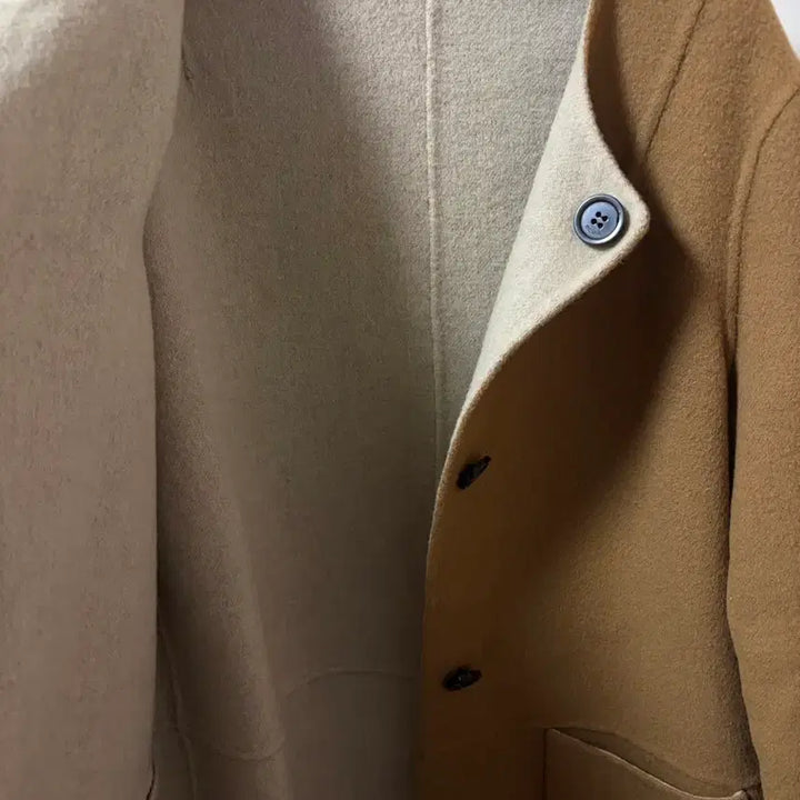 [BUNJANG] BCBG Women's Reversible Coat / BCBG 여성 코트