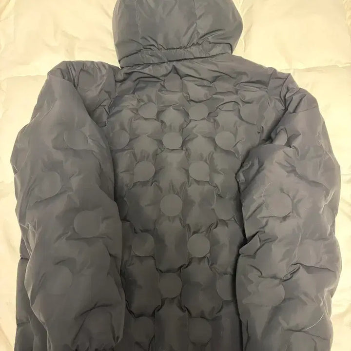 [BUNJANG] Goal Studio Embossed Padded Jacket M / 골 스튜디오 엠보싱 패딩 M