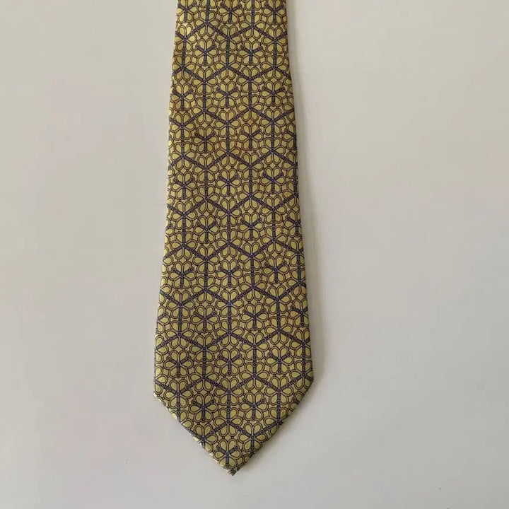 [BUNJANG] Hermes Yellow Pattern Tie / 에르메스 넥타이 옐로우 패턴