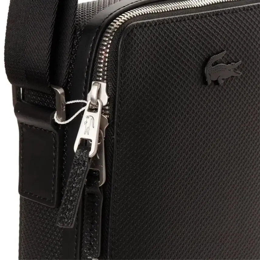 [BUNJANG] Lacoste Black Leather Mini Crossbody Bag / 새상품 라코스테 블랙 가죽 미니크로스백 산타코