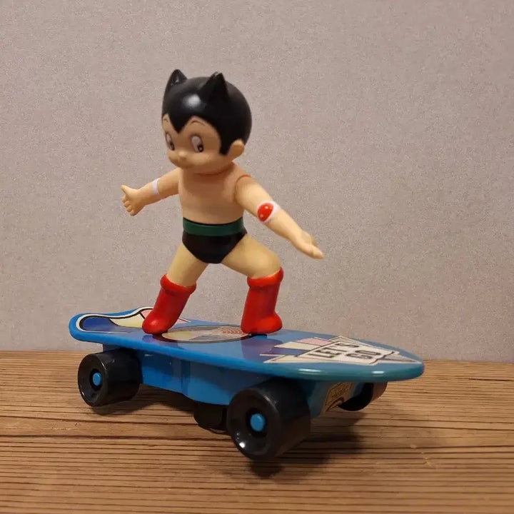 [BUNJANG] Atom Figure 1999 Skateboard / 스케이트보드타는 피규어 아톰 1999년