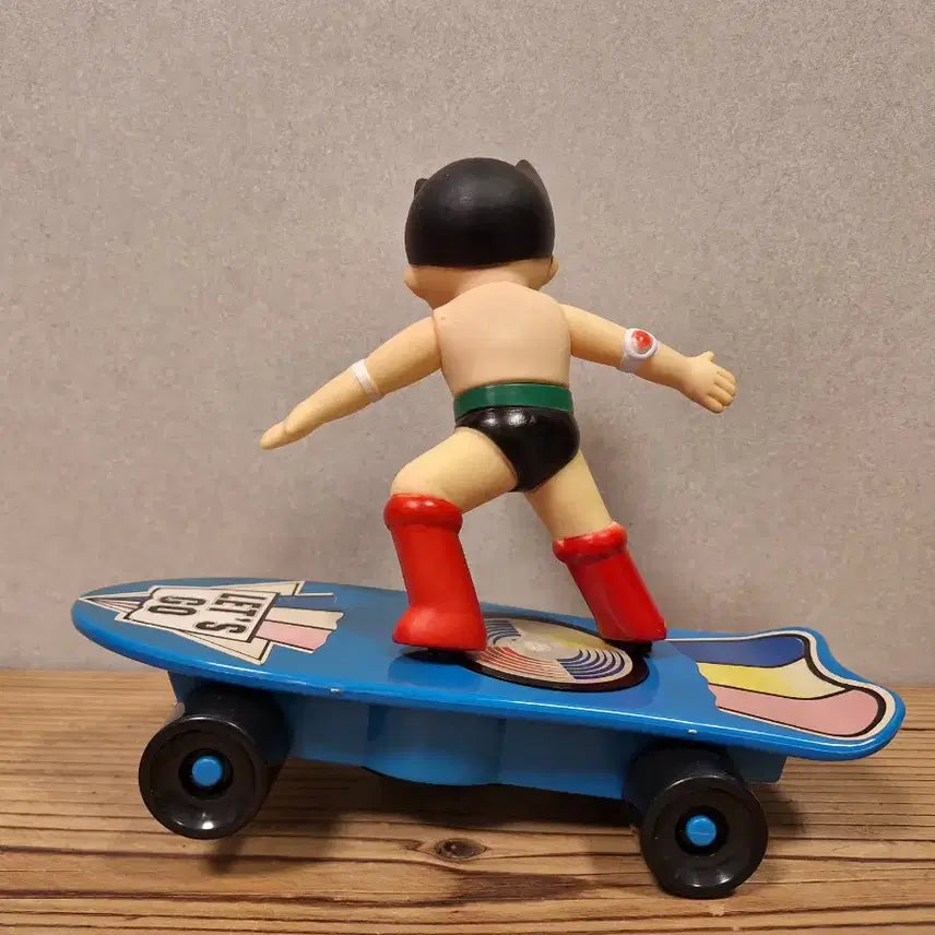[BUNJANG] Atom Figure 1999 Skateboard / 스케이트보드타는 피규어 아톰 1999년