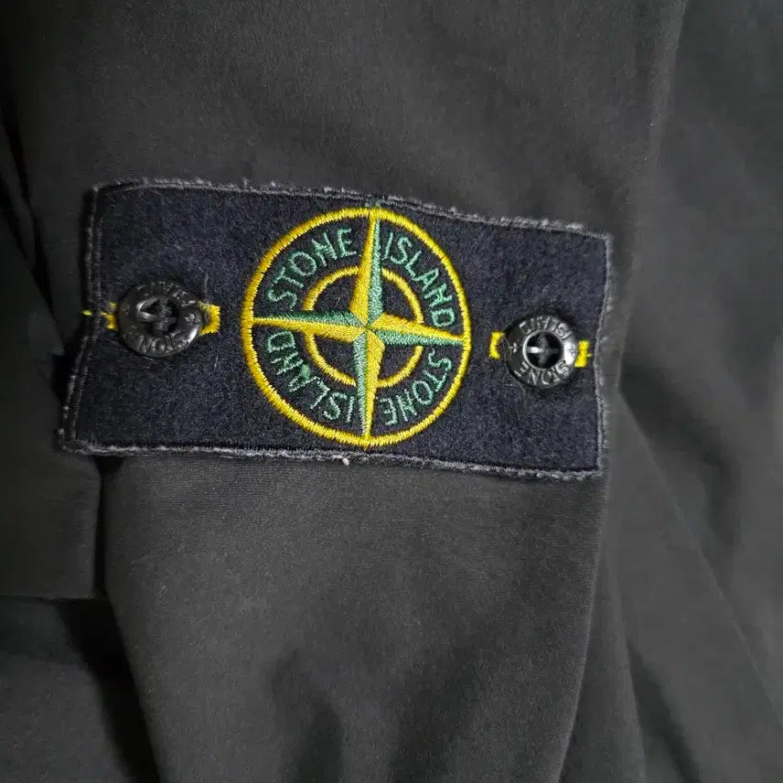 [BUNJANG] Stone Island Gore-Tex Jacket / 스톤아일랜드 고어텍스 바람막이