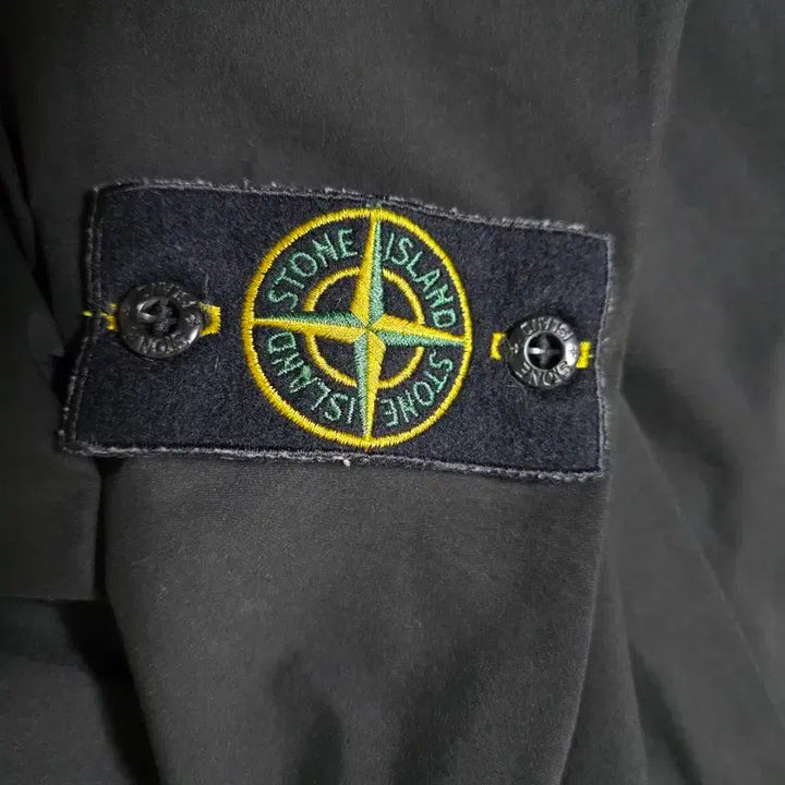 [BUNJANG] Stone Island Gore-Tex Jacket / 스톤아일랜드 고어텍스 바람막이