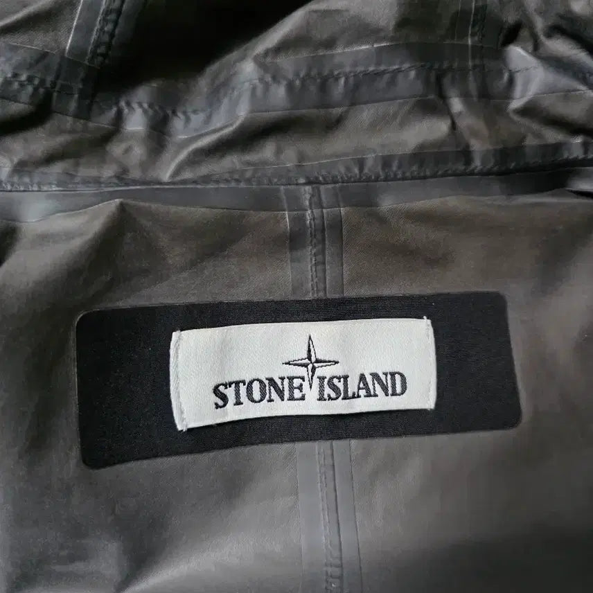 [BUNJANG] Stone Island Gore-Tex Jacket / 스톤아일랜드 고어텍스 바람막이
