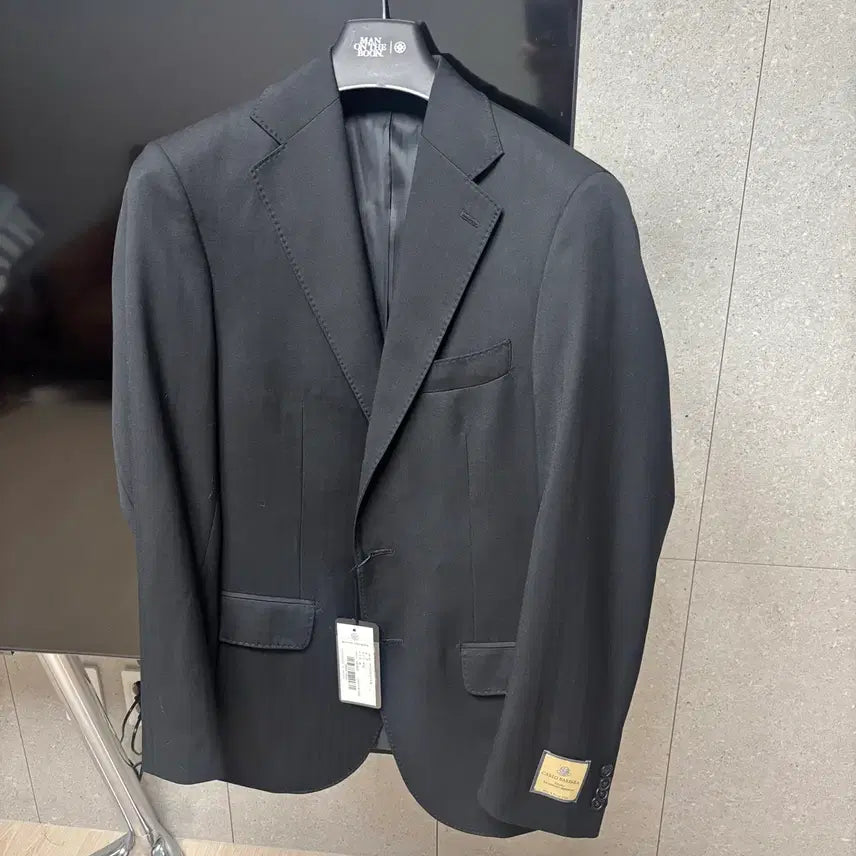 [BUNJANG] MAN ON THE BOON Black Herringbone Suit Jacket / 새제품 MAN ON THE BOON 블랙 헤링본 정장 자켓