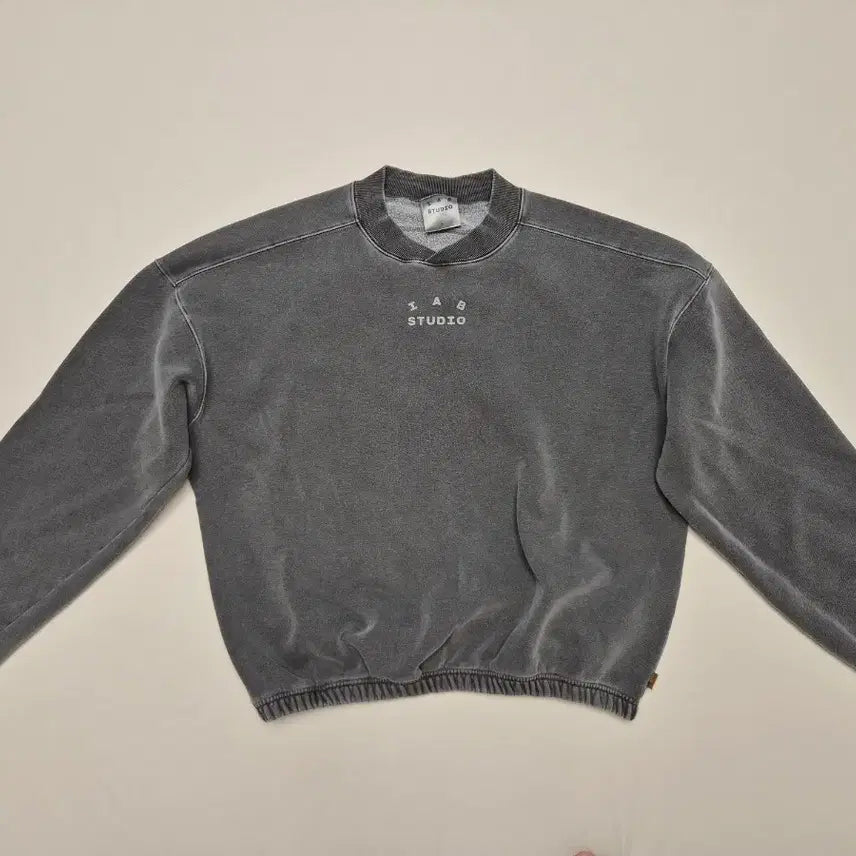 [BUNJANG] IAB Studio Pigment Crewneck & Sweatpants Set / 아이앱스튜디오 피그먼트 상하의 세트(크루넥,스웨트팬츠)