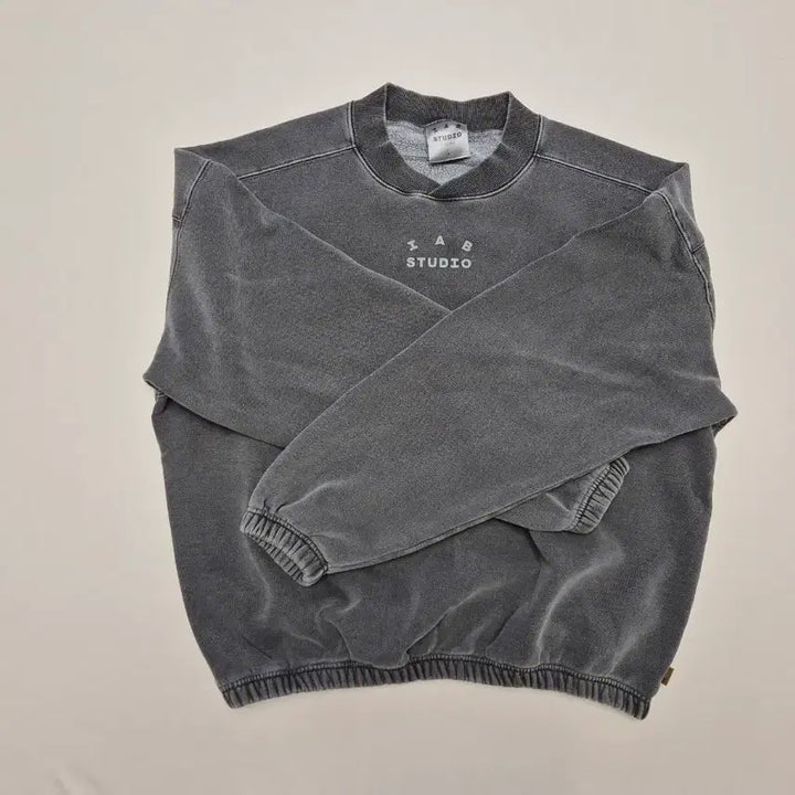 [BUNJANG] IAB Studio Pigment Crewneck & Sweatpants Set / 아이앱스튜디오 피그먼트 상하의 세트(크루넥,스웨트팬츠)