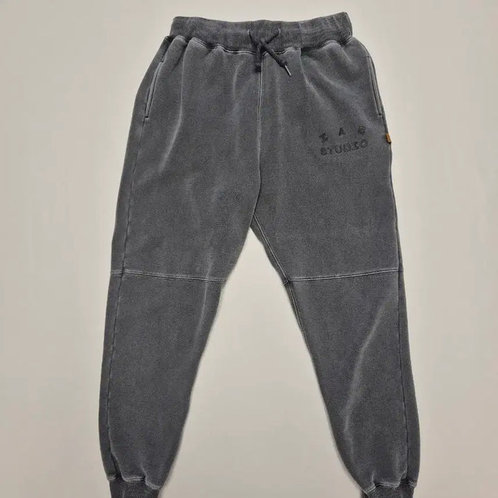 [BUNJANG] IAB Studio Pigment Crewneck & Sweatpants Set / 아이앱스튜디오 피그먼트 상하의 세트(크루넥,스웨트팬츠)