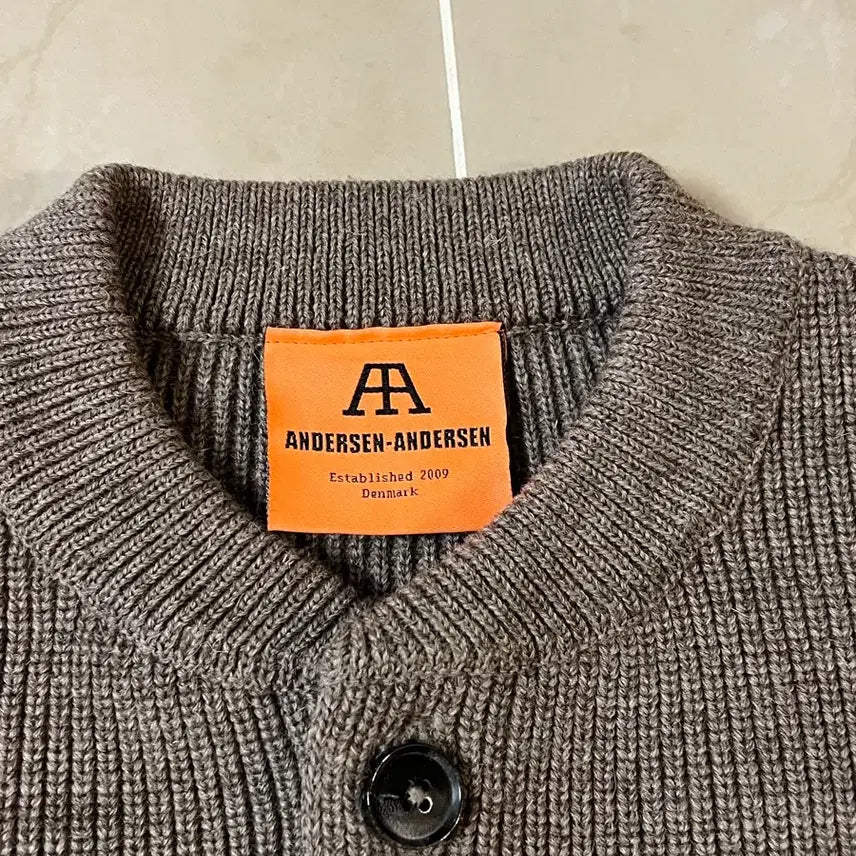 [BUNJANG] Anderssen-Anderssen Skipper Cardigan Natural Taupe L / 안데르센안데르센 스키퍼 가디건 내추럴 타우페 L사이즈