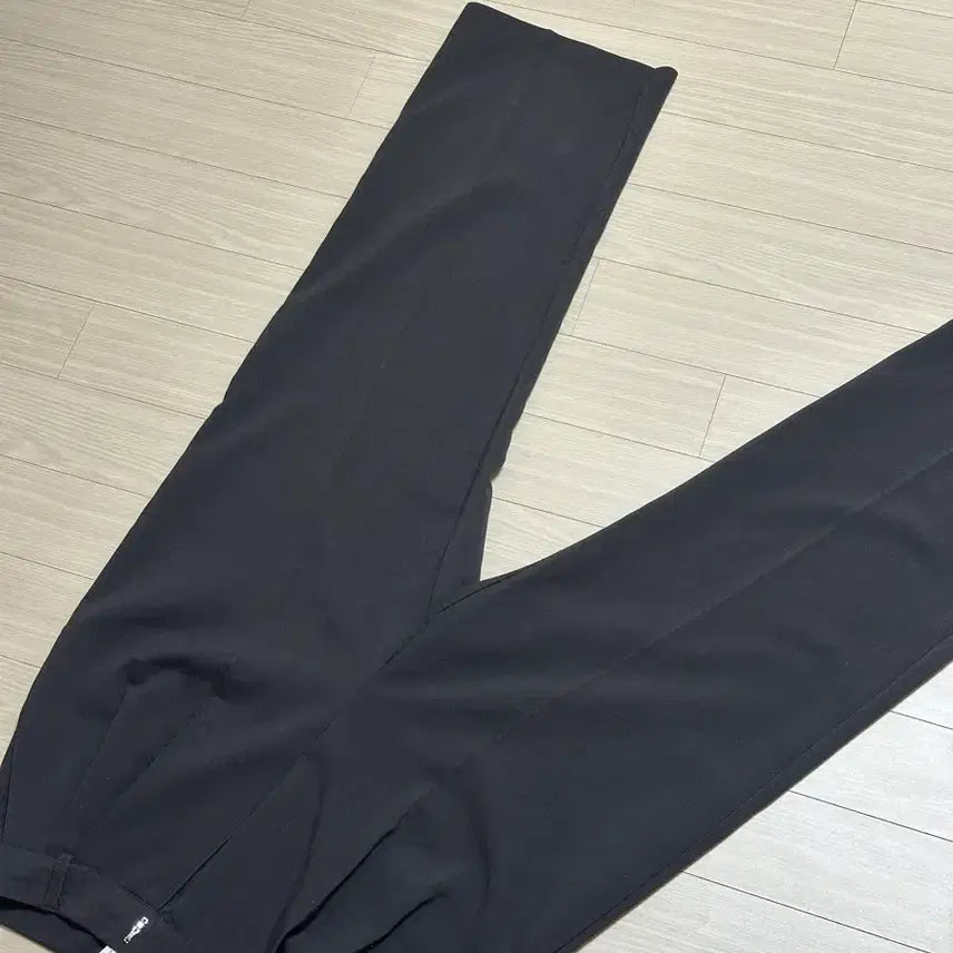 [BUNJANG] Trendier Apparel Brown Pleated Wide Leg Slacks / 트랜디어패럴 브라운 핀턱 와이드 슬랙스