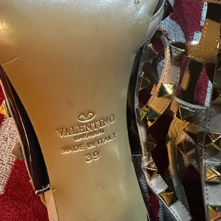 [BUNJANG] Valentino Rockstud Black Pumps (Size 39) / 발렌티노 락스터드 블랙 펌프스39사이즈