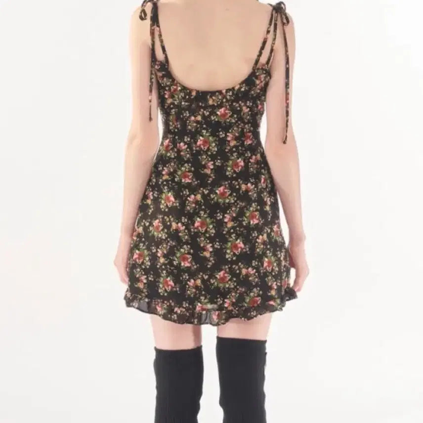 [BUNJANG] Oddoneout Flower Dress Black S / 마지막)오드원아웃 플라워원피스 s