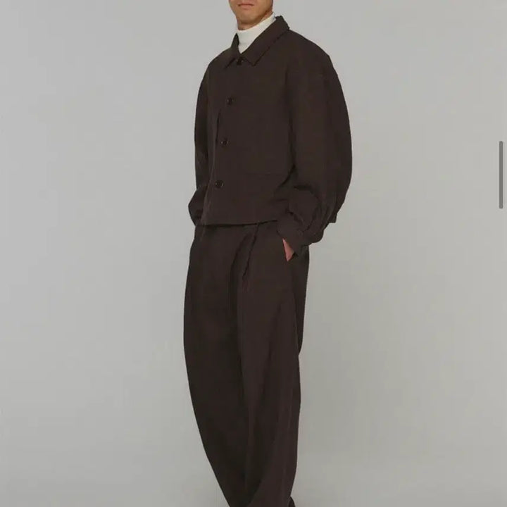 [BUNJANG] AMOMENTO Padded Crop Wool Jacket Brown / 아모멘토 패디드 크롭 울 자켓 브라운