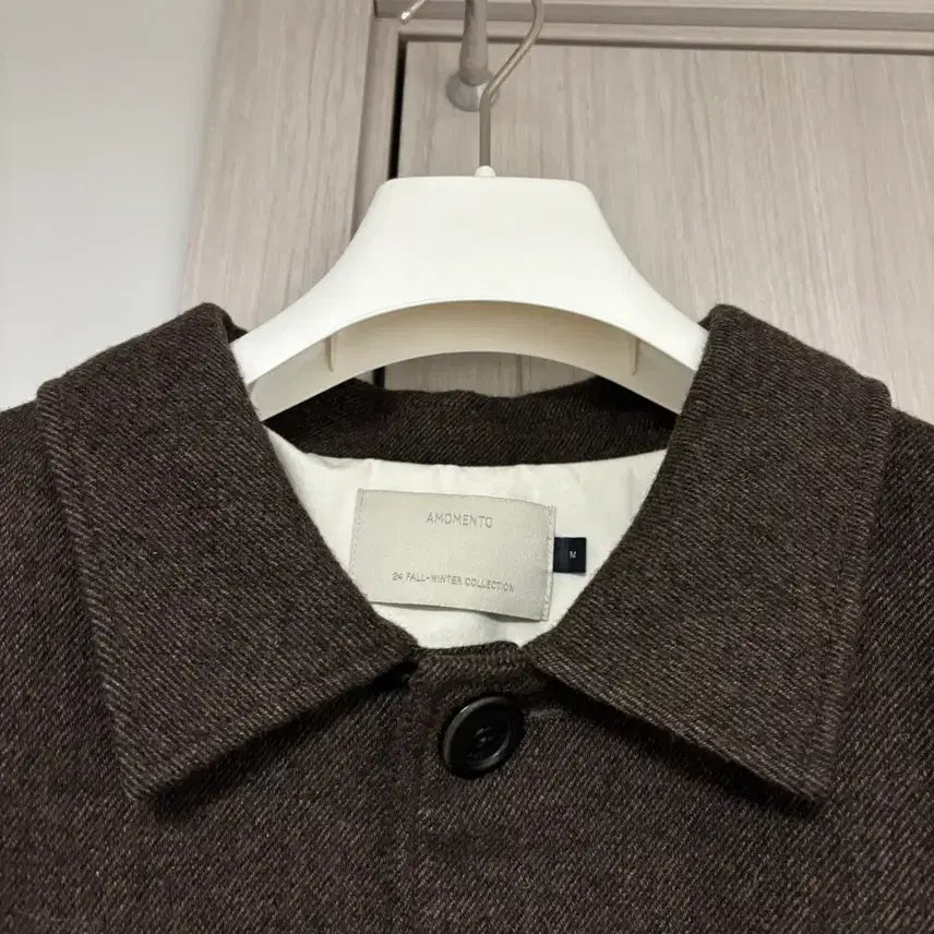 [BUNJANG] AMOMENTO Padded Crop Wool Jacket Brown / 아모멘토 패디드 크롭 울 자켓 브라운