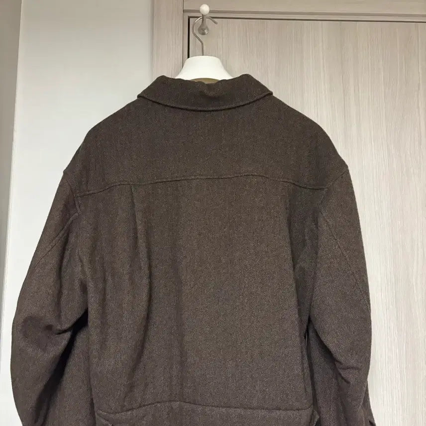 [BUNJANG] AMOMENTO Padded Crop Wool Jacket Brown / 아모멘토 패디드 크롭 울 자켓 브라운