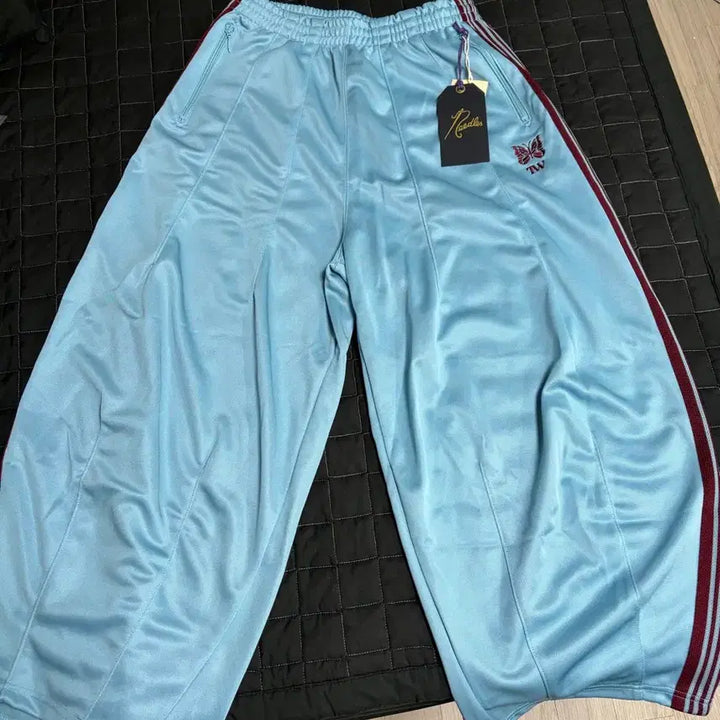 [BUNJANG] Needles HD Track Pants / 니들스 HD 트랙팬츠