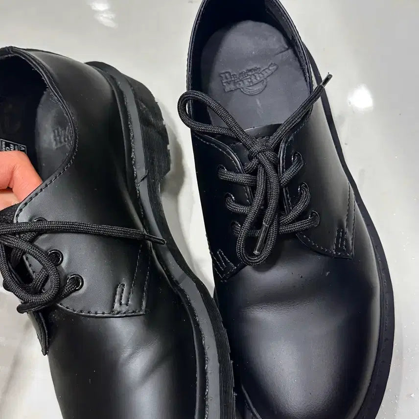 [BUNJANG] Dr. Martens 1461 Mono Shoes / 급처 닥터마틴 1461 모노 240