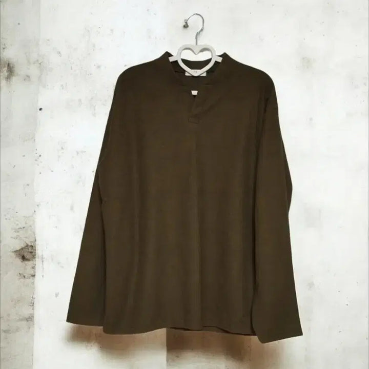 [SOLD OUT] (새상품) 헨리넥 긴팔 티셔츠, 큰 옷 니트 티셔츠