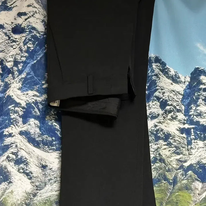 [BUNJANG] Ustory Black Slacks (Size S) / [S] 유스토리 검정색 슬랙스