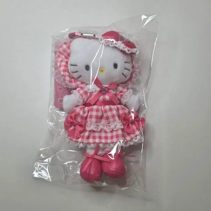 [BUNJANG] Hello Kitty Lolita Red Mascot Style Up Doll Keyring / 헬로키티 마스코트 스타일업 인형 키링 (로리타 레드)