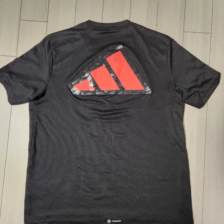[BUNJANG] Adidas Performance Workout Base Logo Tee IB7901 / 아다다스 스포츠 기능성 반팔티 워크아웃 베이스 로고티 IB7901 사이즈